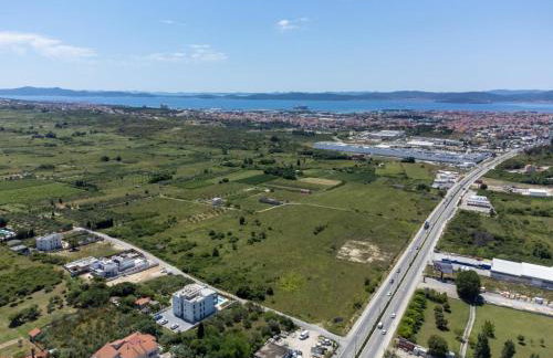 Panoramica apartment w balcony and swimming pool - Foto 32