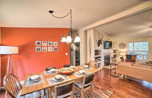 Hilltop Hideout with Peaceful Mountain Views - Foto 8