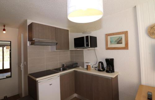 Studio rénové avec balcon, proche pistes, animaux acceptés - FR-1-502-415 - Foto 5