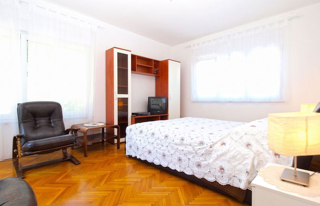 House 1201 - Photo 10