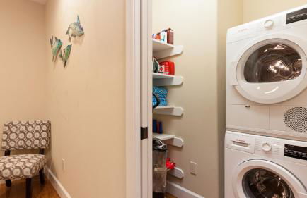 DOLPHIN HALE Inviting KaMilo 3BR Home with Private Beach Club - Foto 28