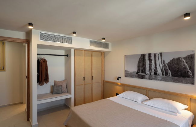 Portiani Suites - Photo 40