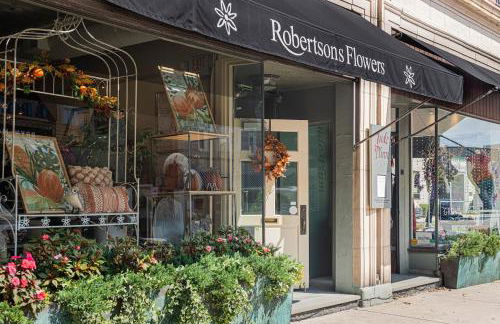 2mins DTPatioParking50 Roku TV400 Mbps - Foto 24