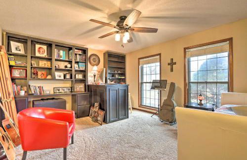 Spacious Home with Pond about 13 Mi to Columbia! - Foto 28