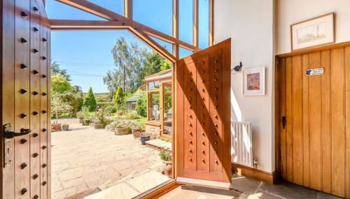 Spacious 5 bed Barn in the Heart of Worcestershire - Foto 4