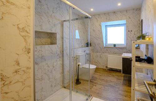 Ferienwohnung mit Sonnenbalkon & Parkplatz - Foto 19