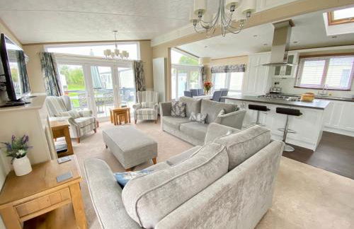 Wildflower, Premium Plus Hot Tub Lodge - Foto 1