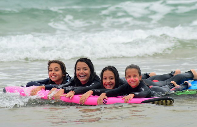 Surf course for children 1 day - Photo 1