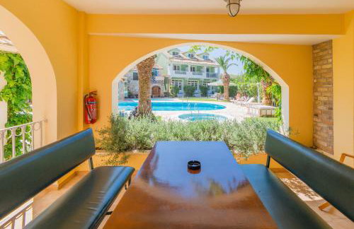 Valentino Corfu - Photo 69