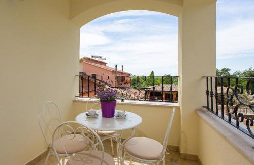 Villa Birikina with Pool - Photo 44