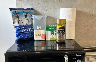 Modern flat in Egham by Royal Holloway University Royal Ascot and Windsor near Heathrow Airport - Foto 32