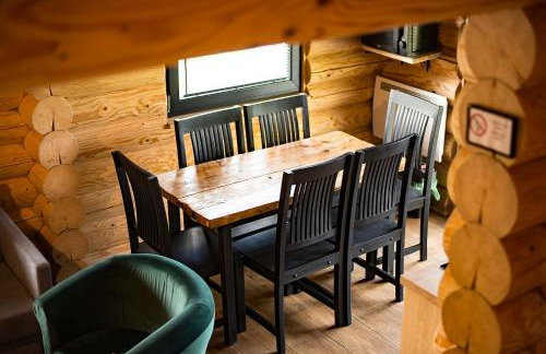 Na Wzgórzu Domki z Bali -Jacuzzi, Balia, Spa - Photo 16