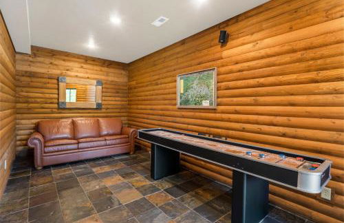 Luxury Lakefront Chalet Resort 2 Pools FREE Amenities Dock MiniGolf Waterslide - Foto 80