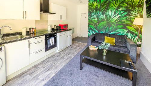 RUBY Delightful Suite Moseley Mews, Birmingham By STAE-Homes - Foto 3, stove, toaster