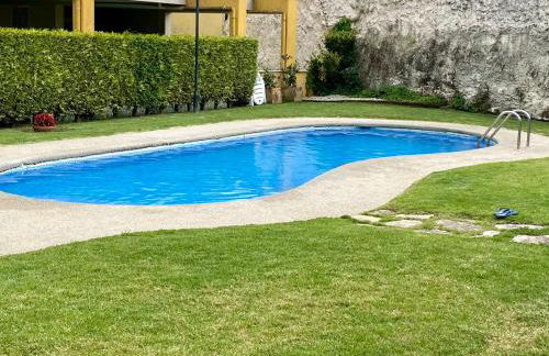 Chalet Portosin con piscina al lado de la playa - Foto 1