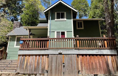 Calm Cozy 3BR cabin wAC, WiFi, Parking, BBQ - Foto 8