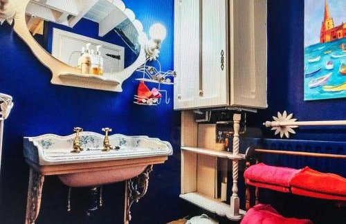 Priory House B&B And The Oriental Brewhouse Self Catering Accommodation - Foto 34