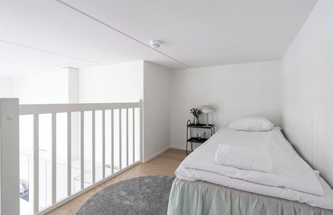 3BR Modern Loft Penthouse with Sauna & Parking - Foto 3