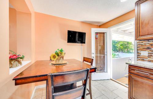 Covered Deck, Large Yard! Pet-Friendly Jax Escape! - Foto 14