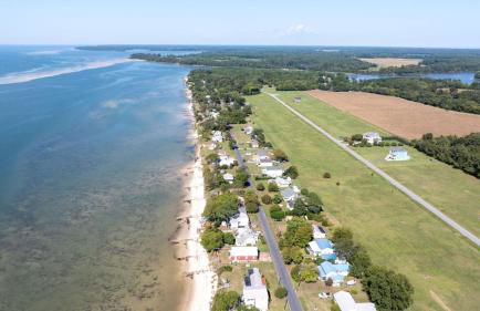 Welcome to Hokie Haven by the Bay - where Chesapeake sunsets meet Hokie spirit. - Foto 53