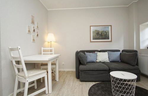 nah am Meer, ruhige Lage, gratis Nutzung vom AHOI Erlebnisbad und Sauna in Sellin - Haus Büdnerstube FeWo 2 - Foto 7