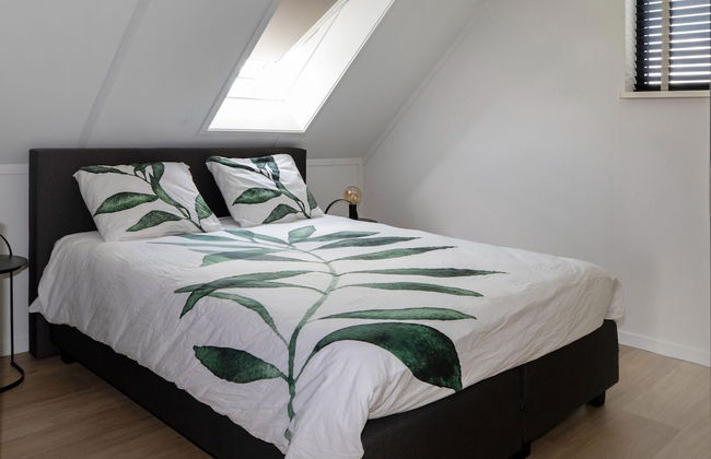 Beautiful Villa With Spacious Garden - Foto 1