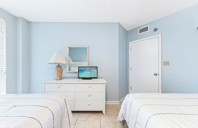 White Caps Condos - Photo 3