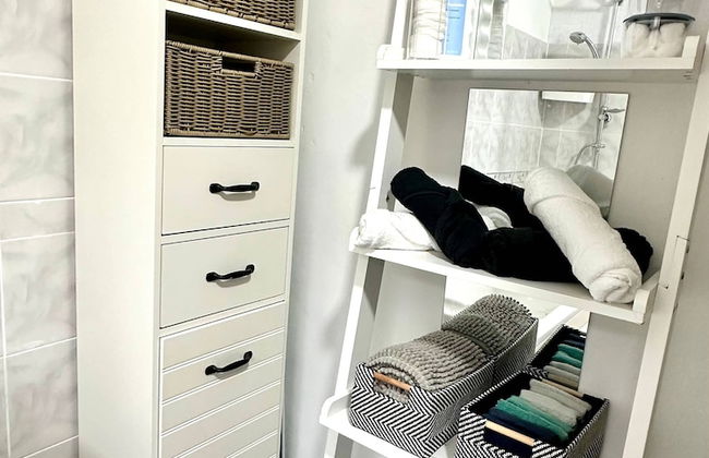 3 Bedroom Homely Retreat Near Slough - Foto 13