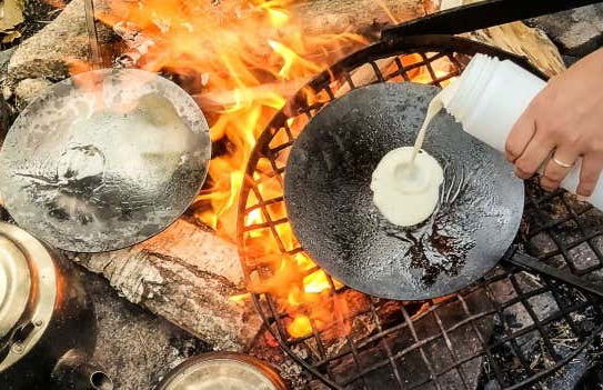 Taller de tortitas finlandesas en el bosque de Espoo - Foto 1