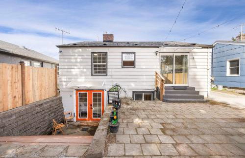 Artist 750sqft 2BR Basement Maple Leaf Park - Foto 6