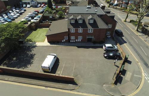 Lovely 2 Bedroom 2 Bathroom Apartment with Parking - Foto 17