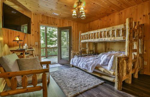 Chateau Relaxeau Breathtaking Spacious Mountain Home on Paved Road - Foto 38