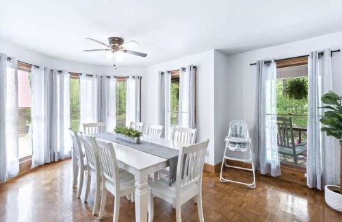 Wooded Retreat with game area and hot tub - Foto 21