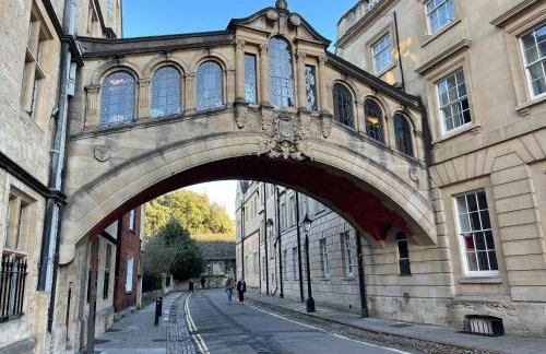 Romantic cosy cottage close to Oxford and The Cotswolds - Foto 29