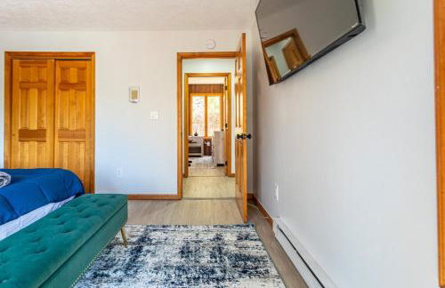 Beautiful Modern Lodge! Game Room - Foto 28