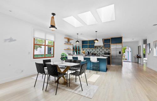 Luxury 4BR Villa with Private Pool in Los Angeles Crescent Heights - Foto 44