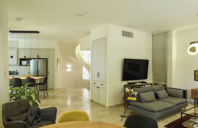 Coastline Family Triplex by Sea N' Rent - Photo 37