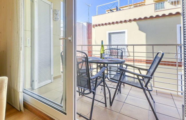 Apartment in Roses Near Playa de Roses Beach - Photo 17