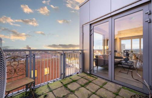 Stunning 2BR Apt Bromley Views Terrace - Foto 4