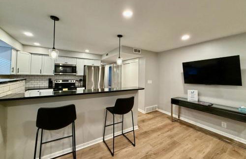 Cathedral Modern King bed with Washer & Dryer - Foto 2