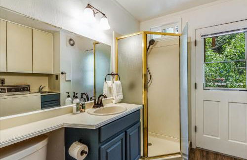 Lazy River Lodge - Hot Tub On the River Kayaks - Foto 36