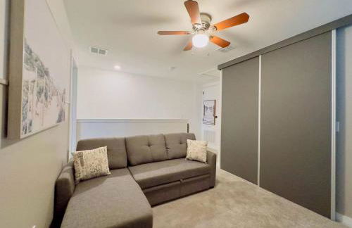 Modern 3BR3BA Home at The Hub Reserve - Foto 21