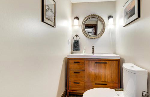 11 Mi to Sugarbush Eclectic Ski House with Hot Tub! - Foto 28