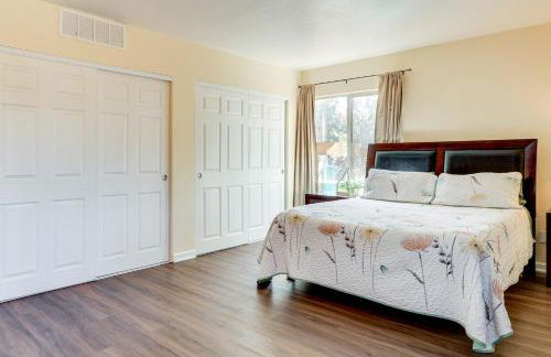 Las Cruces Home with Fenced Yard Recently Remodeled - Photo 12