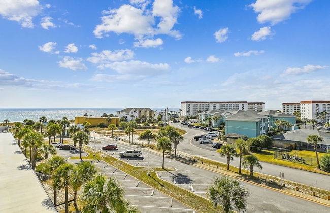 Seacrest 511 is a Gulf side 2 BR on Okaloosa Island by RedAwning - Foto 39