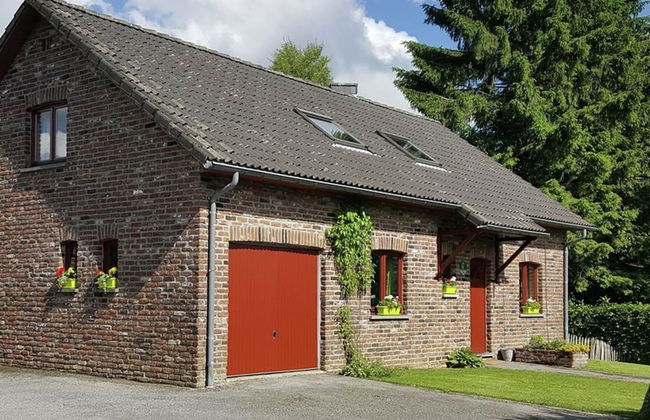 Nice Holiday Farmhouse Located in Sourbrodt near Ski Resort of Ovifat - Photo 36