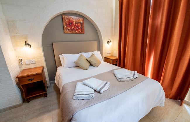 Ta Lucija 2 Bedroom Villa With Private Pool - Foto 11