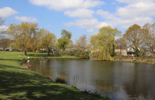 Coach House - Photo 39