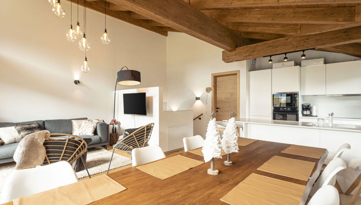 Kitchen / Dining Room