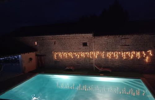 Wisteria Cottage at Gites de la Vienne - Foto 26